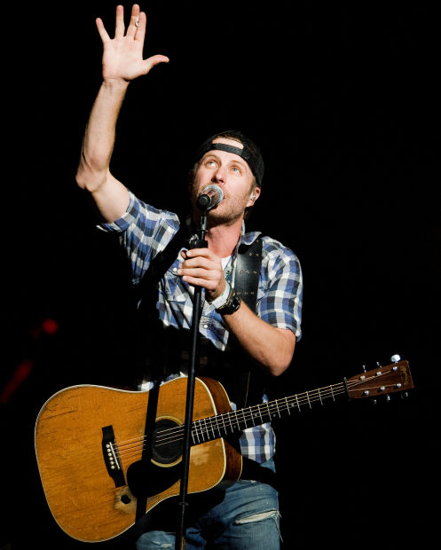 Dierks Bentley, 10/10/2013